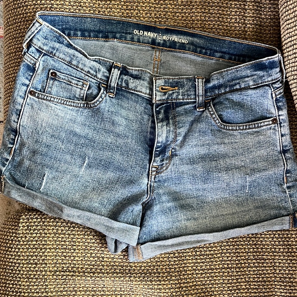 Old Navy Boyfriend shorts